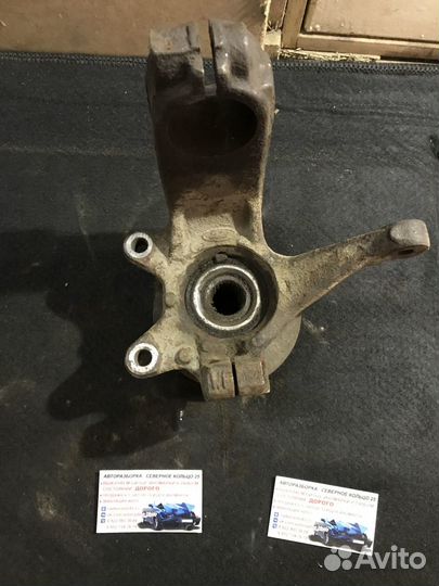 Кулак поворотный правый Форд Мондео 3 Ford Mondeo