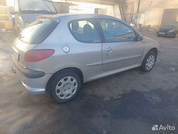 Peugeot 206 1.4 AT, 2007, 220 000 км