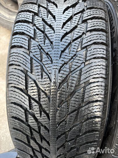 Nokian Tyres Hakkapeliitta R3 SUV 235/50 R19