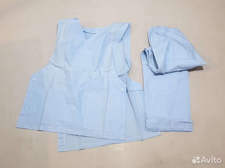Медицинский костюм женский