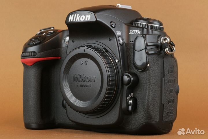 Nikon D300s (id 33635)