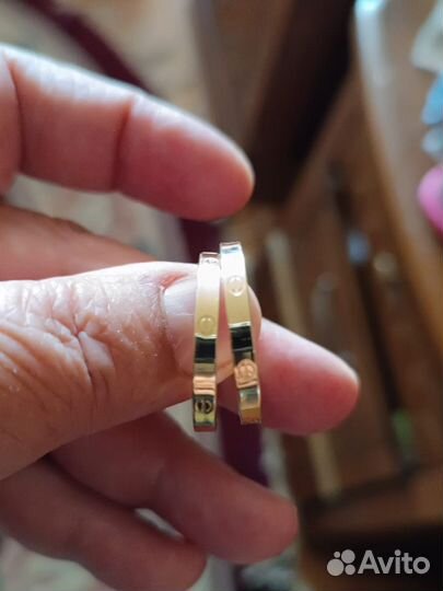 Золотые серьги 585 cartier