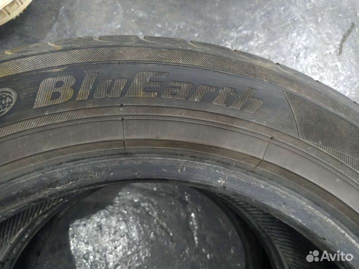 Yokohama BluEarth AE01 205/55 R16 91H