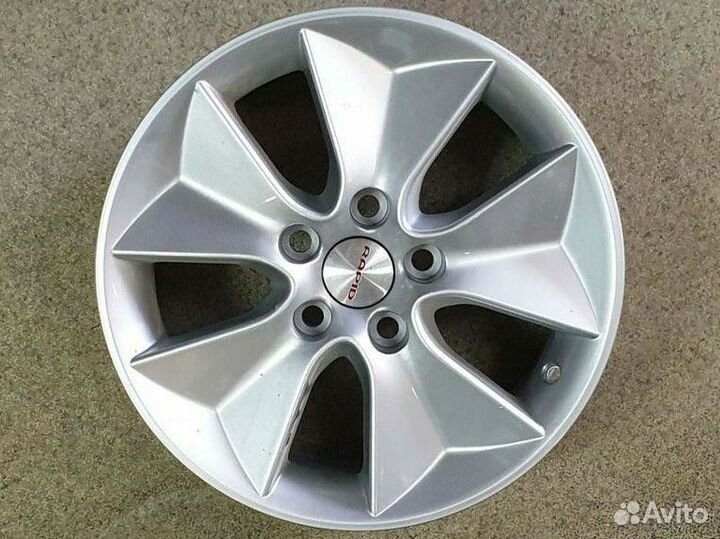 Новые литые диски 5х114.3