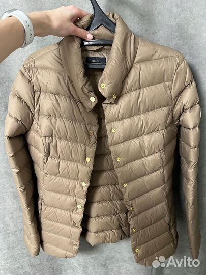 Куртки женские 44 46