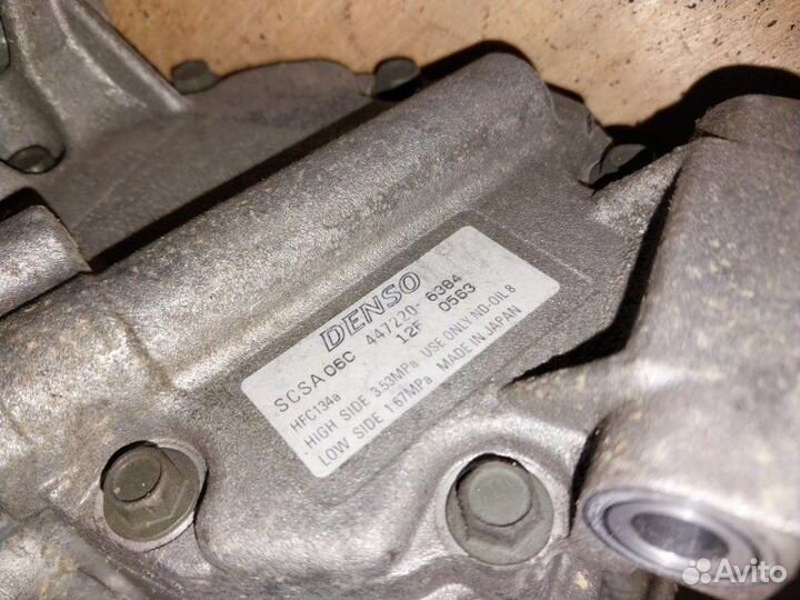 Компрессор кондиционера Toyota Corolla ZZE122