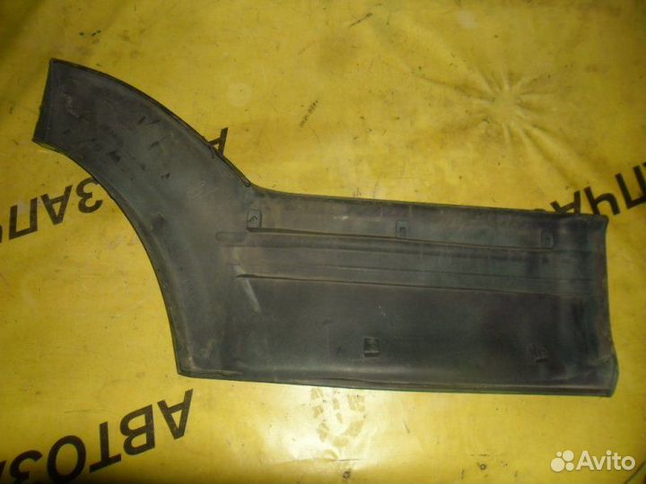 Накладка двери задняя левая Toyota Land Cruiser