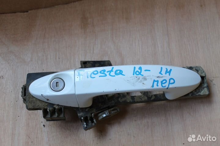 Ручка двери наружная Ford Fiesta 2008-2013 левая