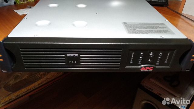 Ибп APC Smart-UPS 750