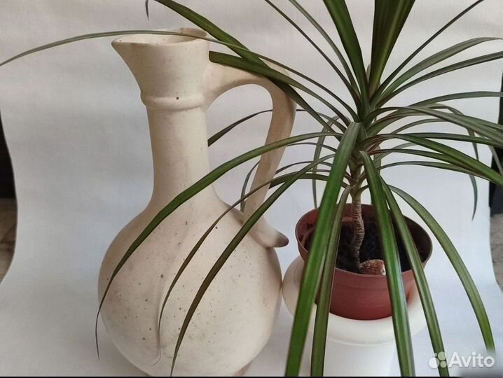 Кувшин из глины ваза для декора