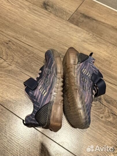 Кроссовки для девочки 27 размер