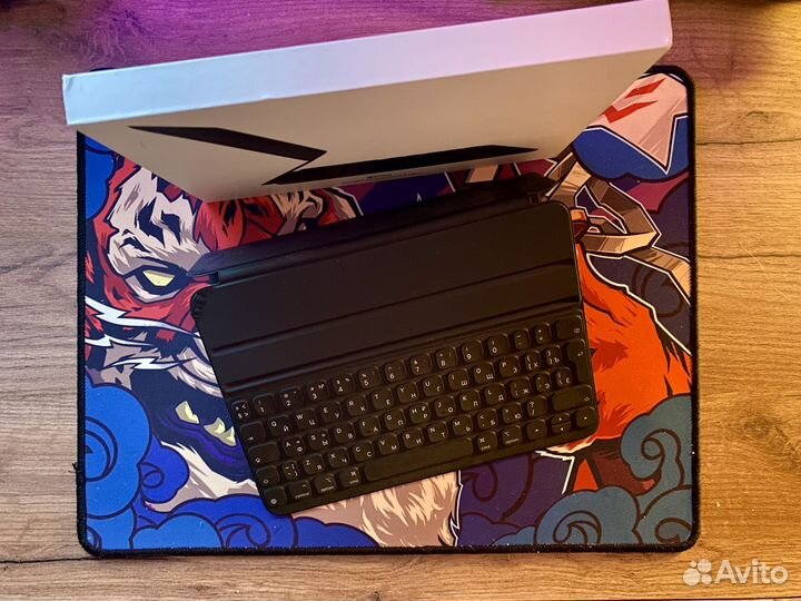 Клавиатура для iPad SMART Keyboard Folio 11