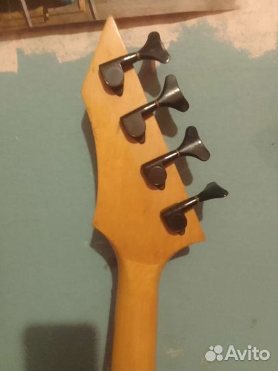 Бас гитара b.c.rich warlock