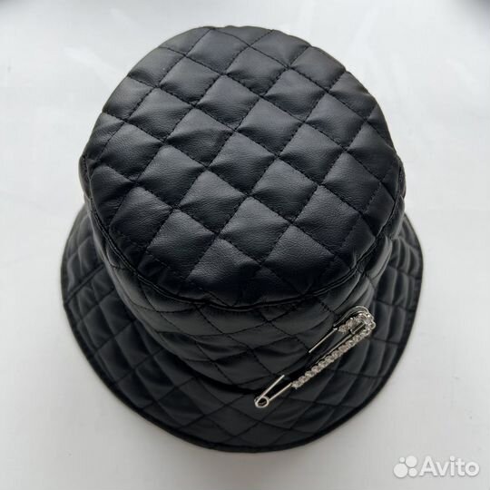 Панама чёрная кожаная (новая)