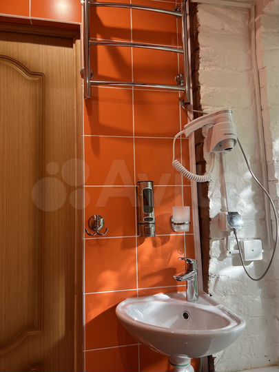 Комната 12 м², 2/2 эт.