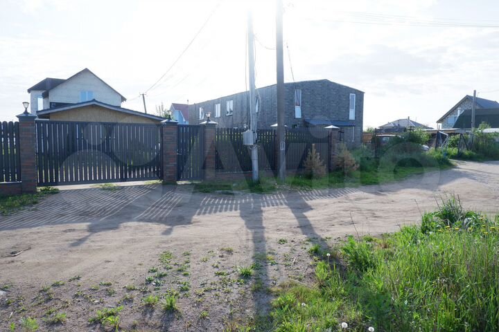 Таунхаус 45 м² на участке 1 сот.