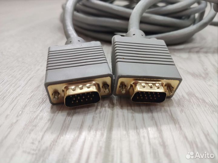 Кабель для компьютера