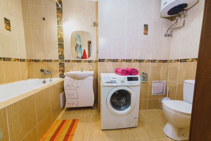 2-к. квартира, 65 м², 11/19 эт.