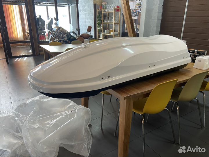 Грузовой бокс AtlantDiamond 430 Белый глянец (184х