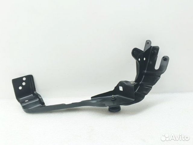 Кронштейн фары передний левый Mercedes-Benz