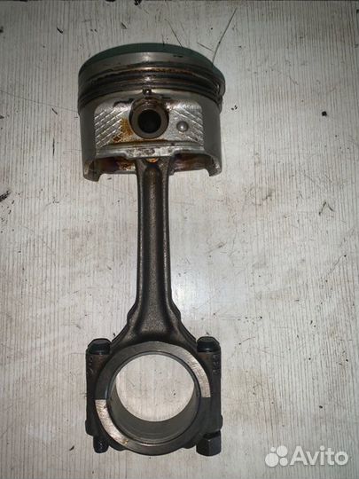 Поршень Peugeot 206 хэтчбек 4дв. 1 2007