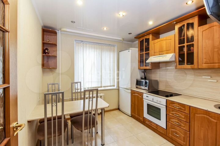 4-к. квартира, 90,3 м², 1/9 эт.