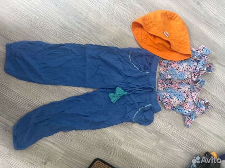 Комплект летней одежды на девочку