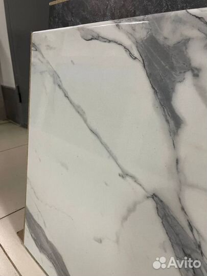 Кухня угловая в потолок