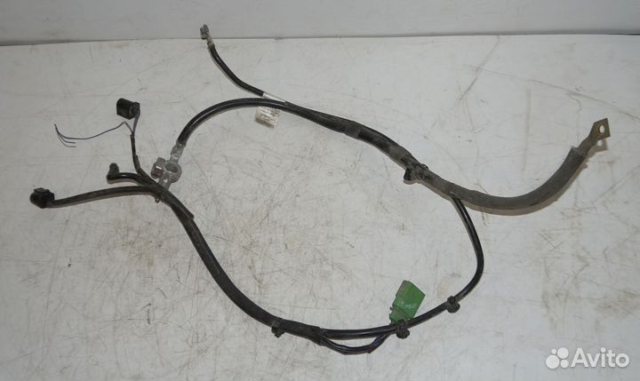 Клемма аккумулятора плюс 6R0971349JA VW Polo