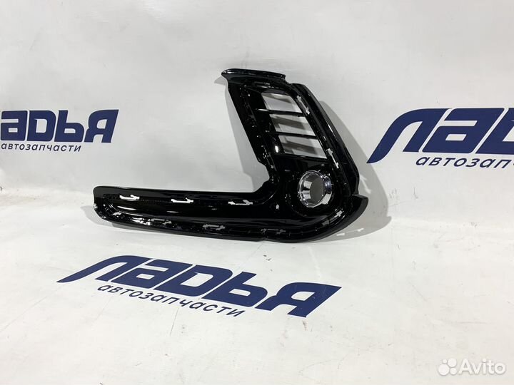 Рамка птф Hyundai Elantra (16) левая