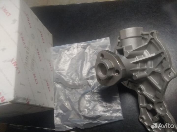 Насос системы охлаждения