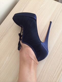 Туфли Casadel Le Silla Bagatt и со стразами