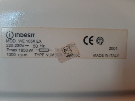 Cnиральная машина Indesit Evolution WE 105x