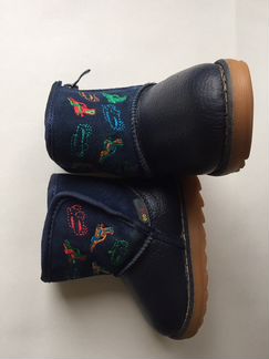 Зимние ботинки (угги) 23р