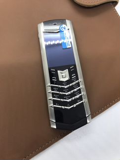 Телефон Vertu Signature S Design Steel