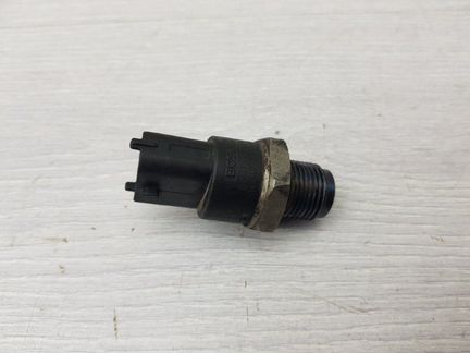 Датчик давления топлива Kia Sorento 1 D4CB 2005