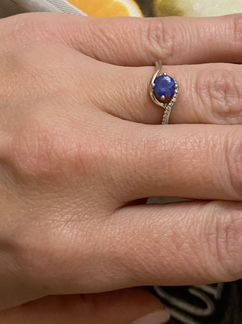 Платиновое кольцо с танзанитом