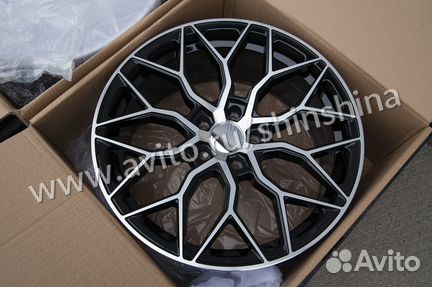 Комплект новых дисков r19 vossen hf2