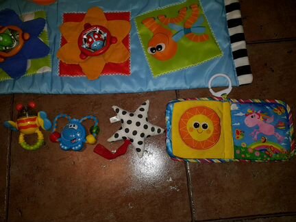 Развивающий коврик yookidoo