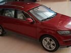 Audi Q7 (4L) '200515. Масштаб 1:18