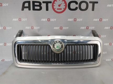 Решетка радиатора Skoda Octavia (A4 1U) 2000-2011