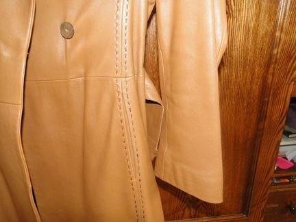 Кожаное пальто итальянское