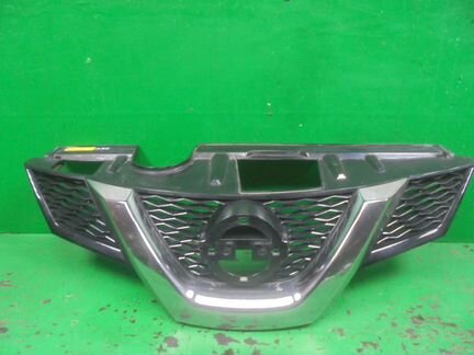 Решетка радиатора Nissan X-Trail T32 15 г
