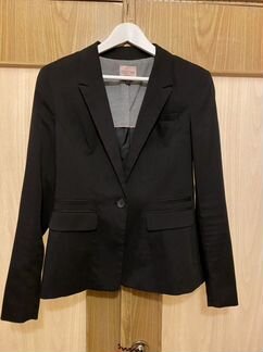 Пиджак черный Bershka