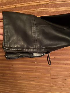 Кожаная куртка glanfranco ferre(made in Italy) XL