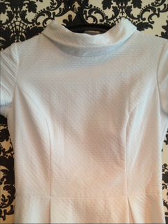 Новое белоснежное платье