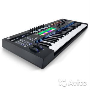 Novation 49 SL MK III Миди-клавиатура
