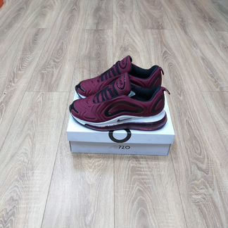 Кроссовки Nike