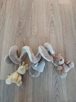 Подвесная игрушка в кроватку или коляску (спираль)