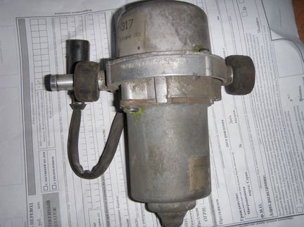 Насос вакуумный 8E0927317 Audi VW